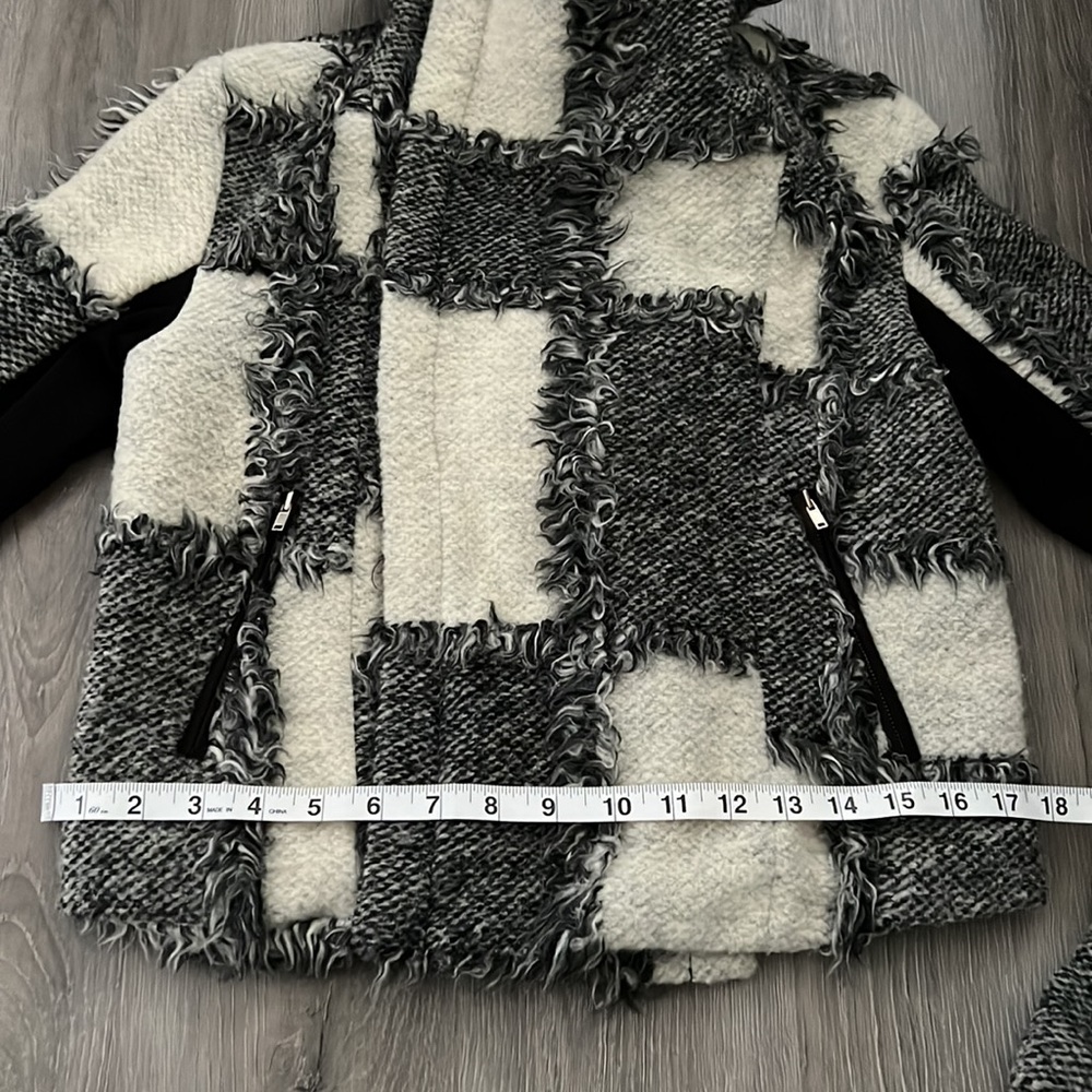 Natalia Romano jacket. Size S - Picture 8 of 8